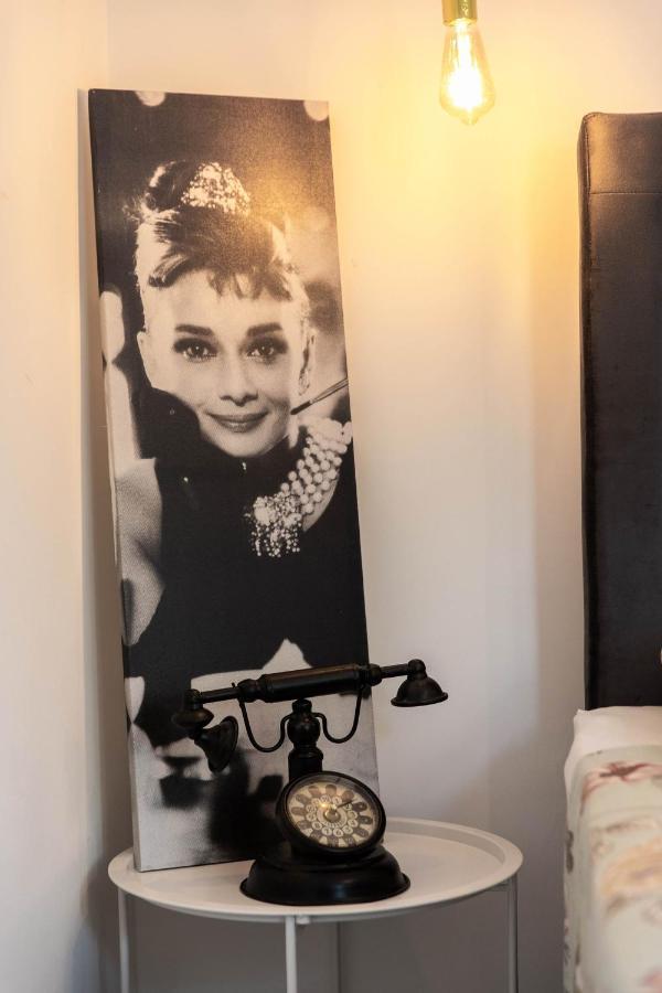 Gloria Luxury Suite Apartment 茨里克韦尼察 外观 照片