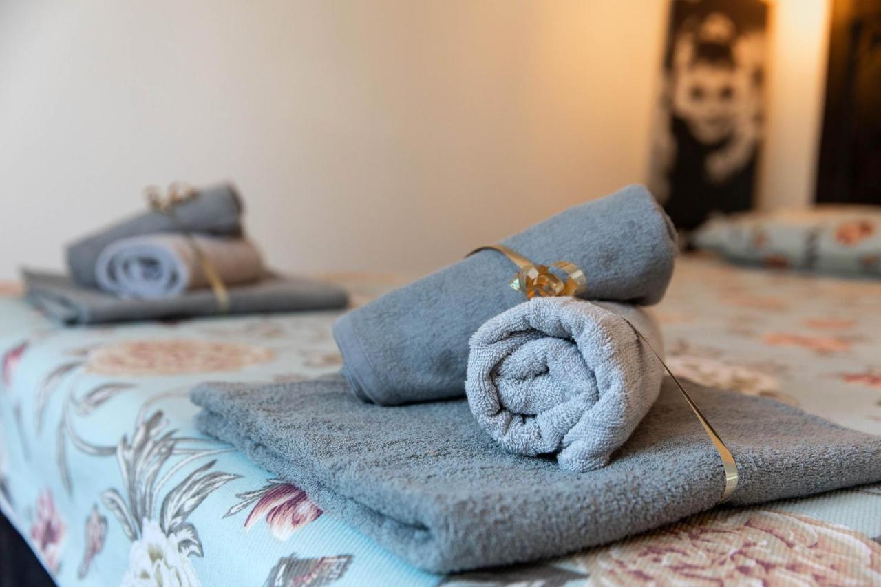 Gloria Luxury Suite Apartment 茨里克韦尼察 外观 照片